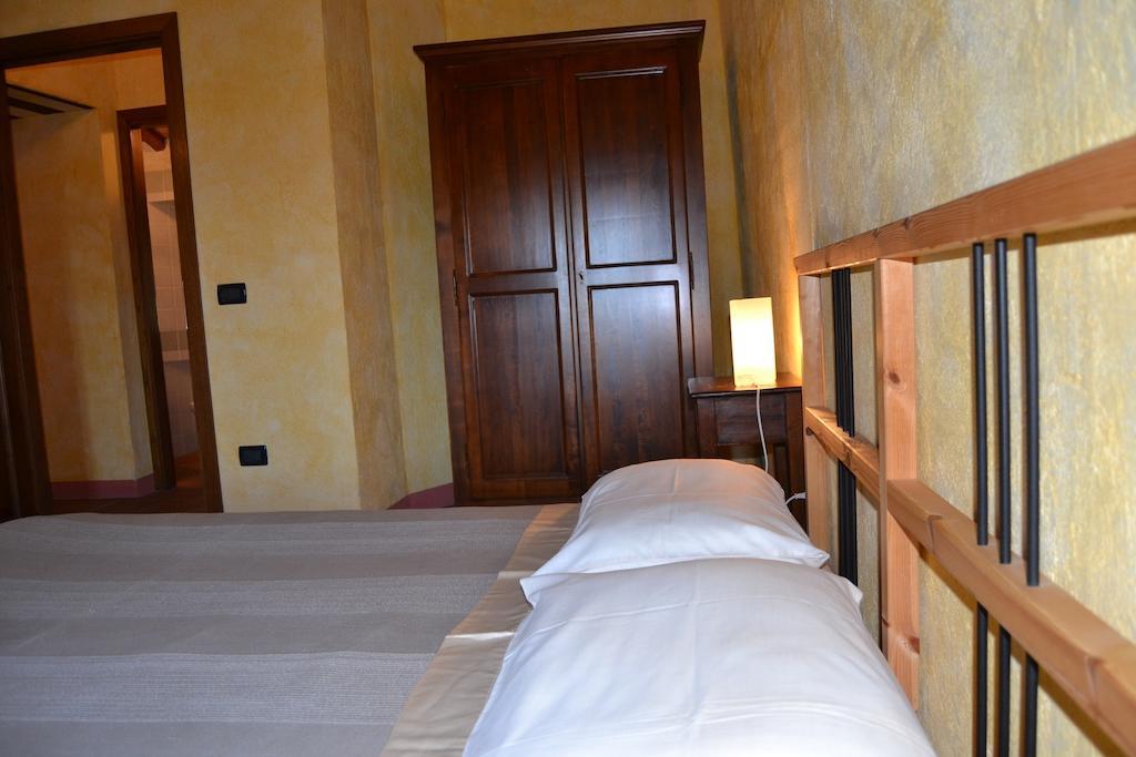 Agriturismo Cignanbianco Castellina in Chianti Habitación foto